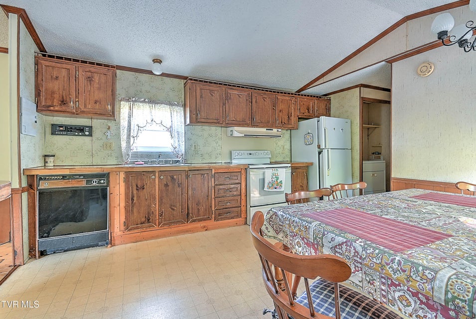 Photo #19: 406 War Valley Road