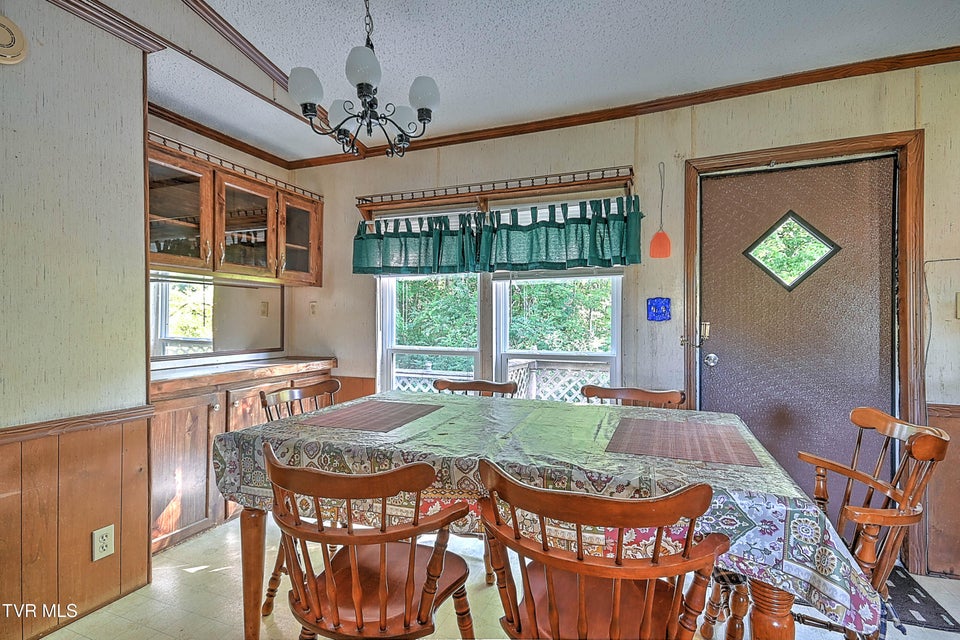 Photo #27: 406 War Valley Road