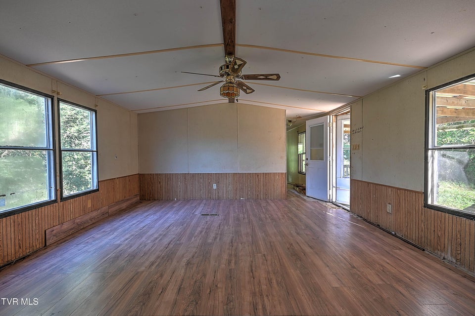 Photo #7: 408 War Valley Road