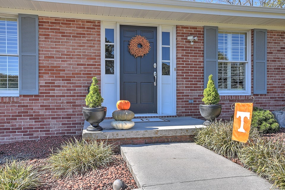 Photo #5: 186 Woodway Circle