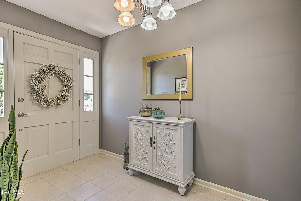 Photo #7: 186 Woodway Circle