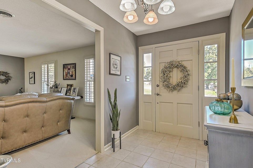 Photo #8: 186 Woodway Circle