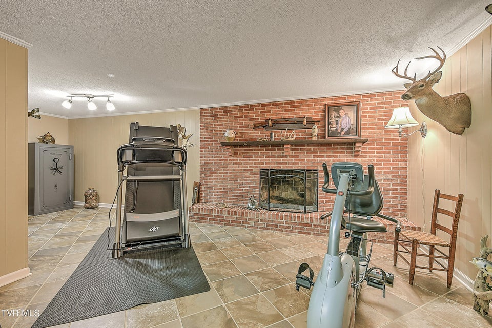 Photo #48: 186 Woodway Circle