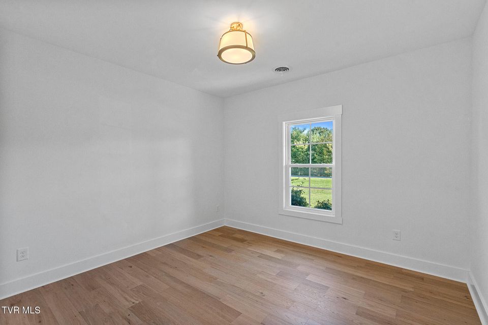 Photo #30: 280 Green Lawn Avenue