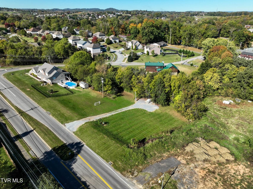 Photo #3: 579 - 585 Carroll Creek Road