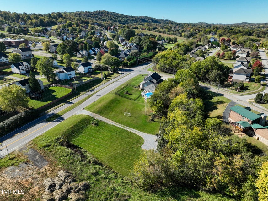 Photo #5: 579 - 585 Carroll Creek Road