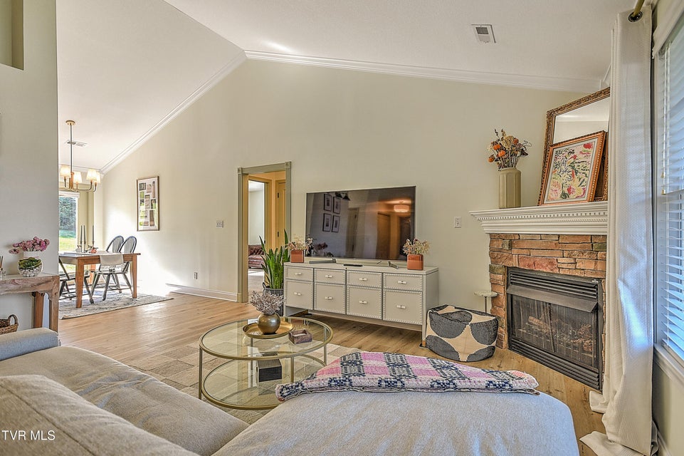 Photo #9: 5562 Meadow Wells Drive