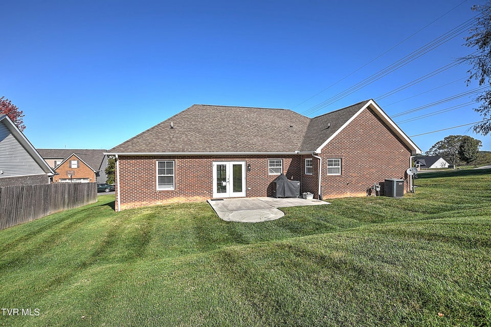 Photo #40: 5562 Meadow Wells Drive