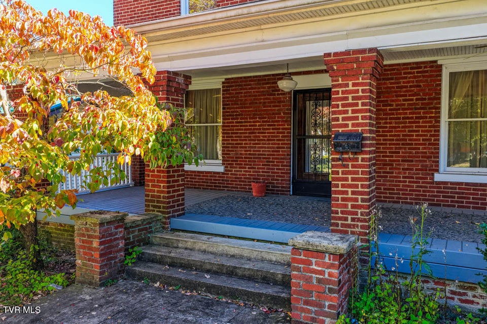 Photo #3: 1221 Sullivan Street