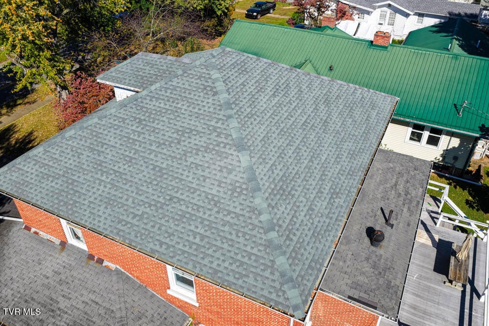 Photo #12: 1221 Sullivan Street