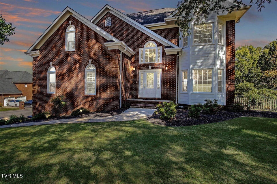 Photo #2: 245 Park Ridge Court