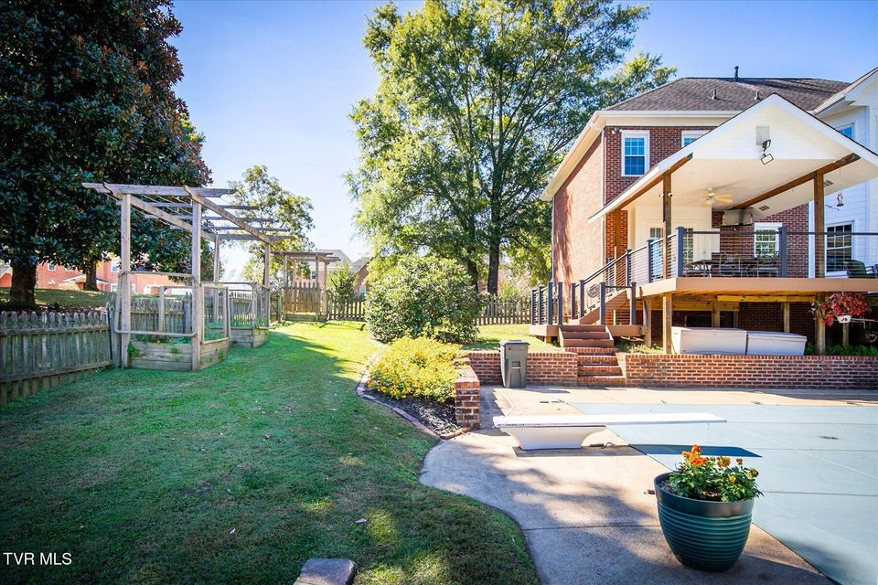 Photo #38: 245 Park Ridge Court