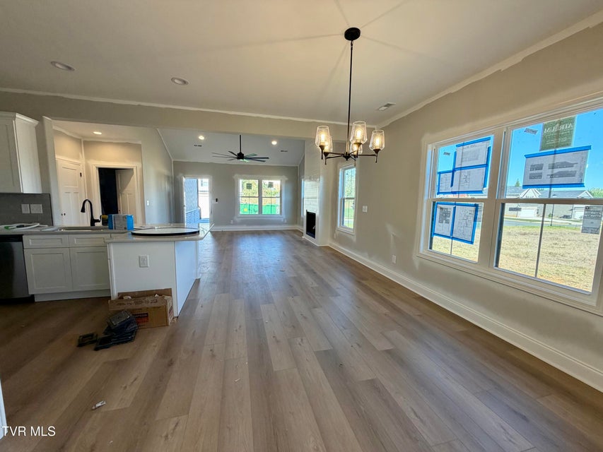 Photo #6: 539 Catalina Court