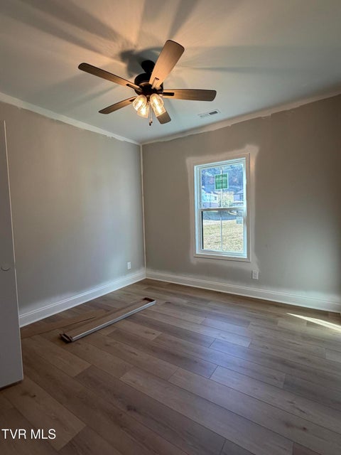 Photo #12: 539 Catalina Court