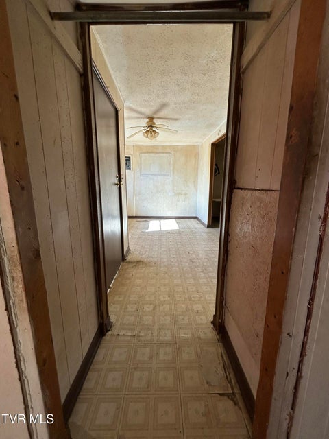 Photo #10: 212 W Chilhowie Ave 