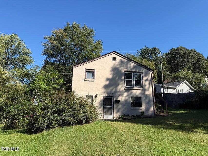 Photo #2: 1525 Central Street