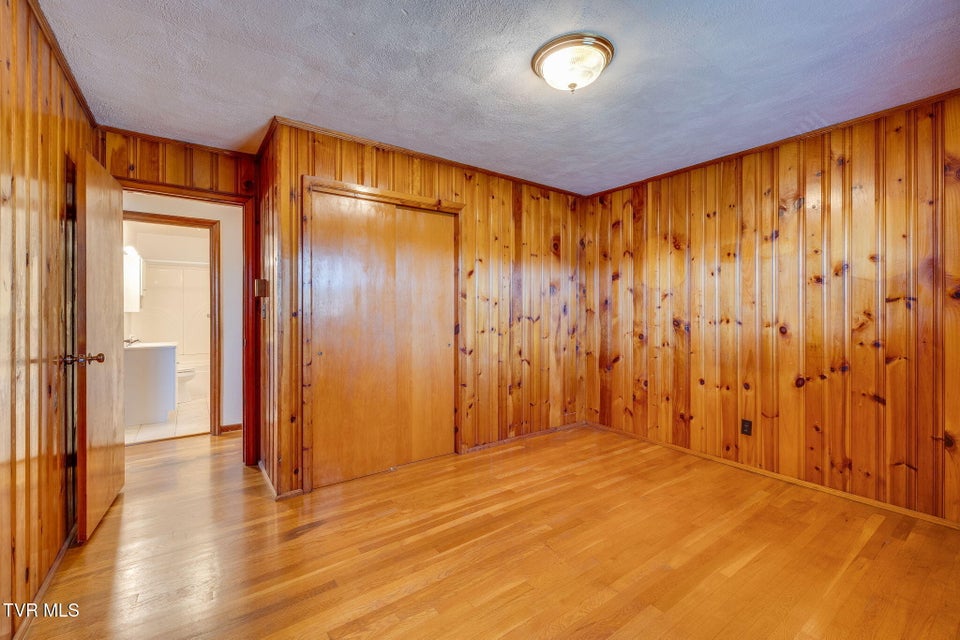 Photo #21: 209 Santa Fe Drive