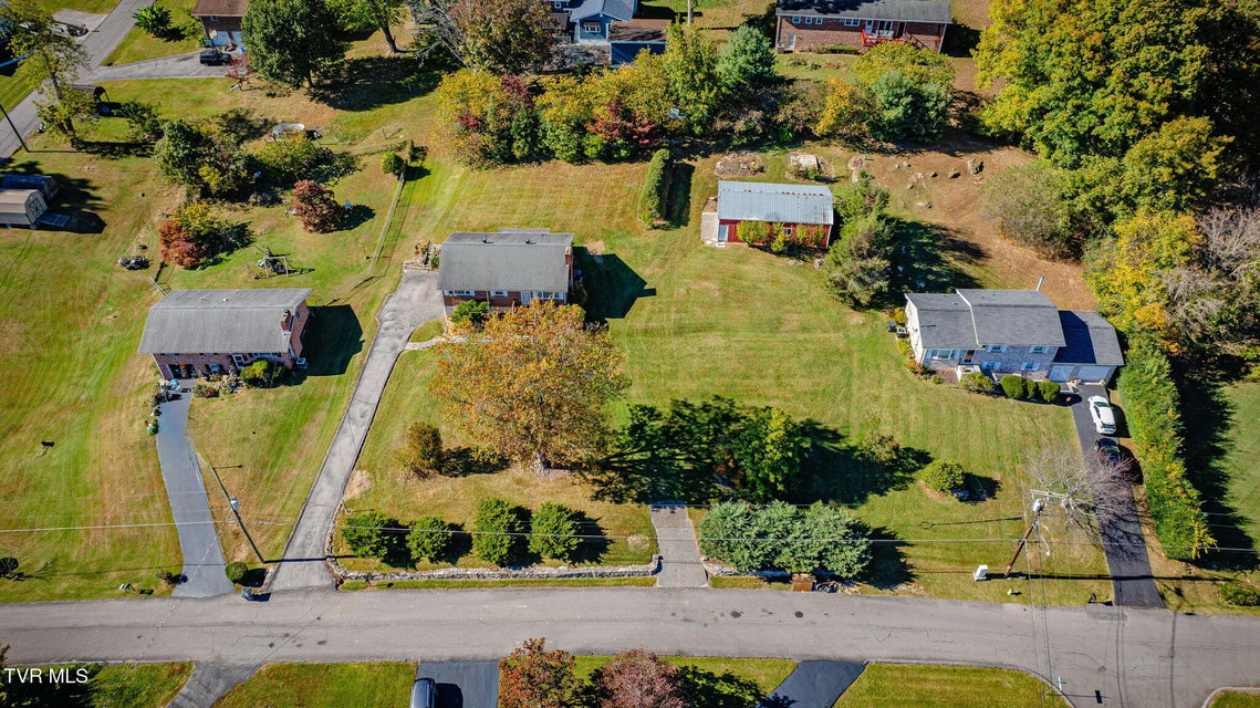 Photo #27: 209 Santa Fe Drive