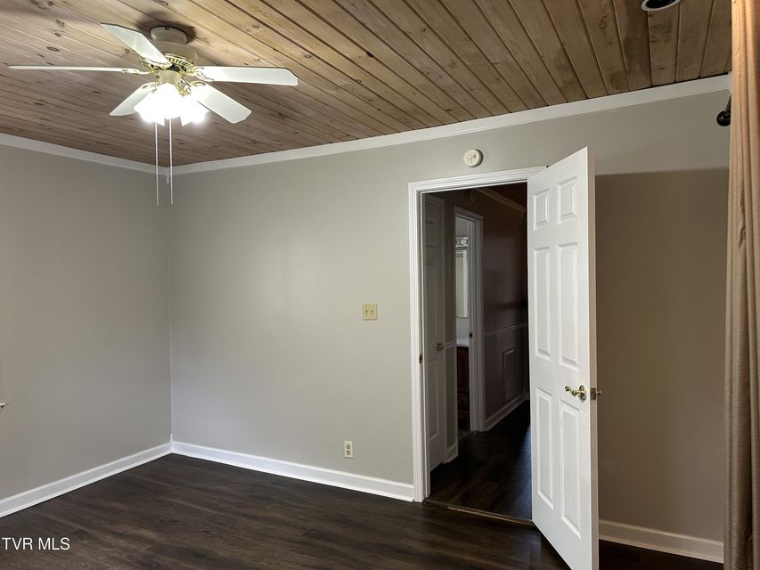 Photo #30: 1213 Glynridge Street