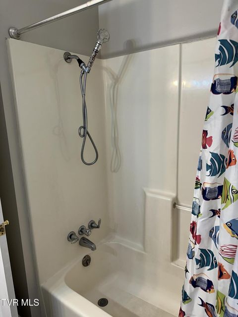 Photo #26: 1213 Glynridge Street