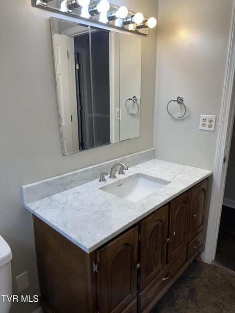 Photo #27: 1213 Glynridge Street