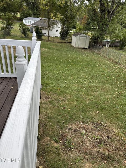 Photo #31: 1213 Glynridge Street