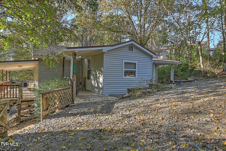 Photo #4: 1117 Old Jonesboro Road