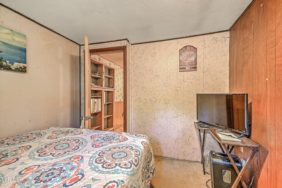 Photo #29: 1117 Old Jonesboro Road