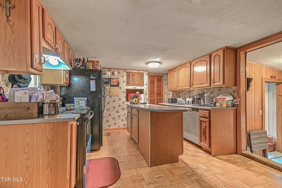 Photo #34: 1117 Old Jonesboro Road