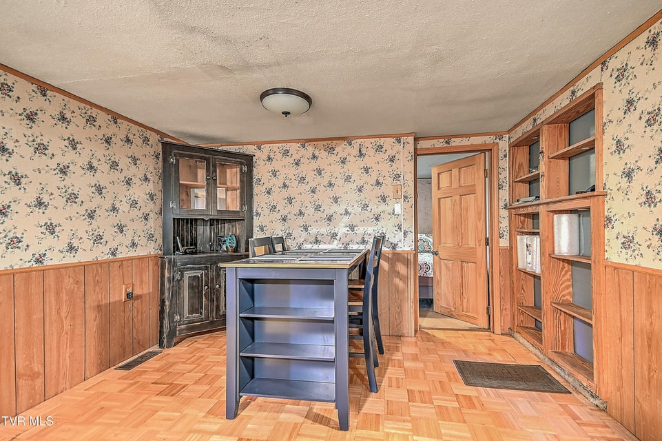 Photo #37: 1117 Old Jonesboro Road