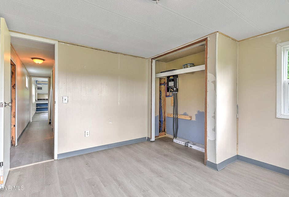 Photo #31: 275 Church Street