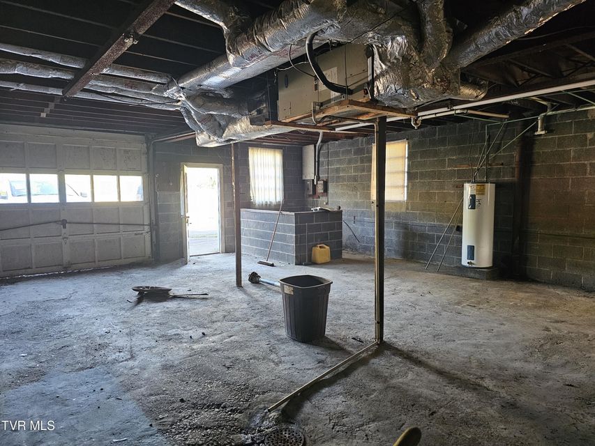 Photo #37: 5239 Us Hwy 421 