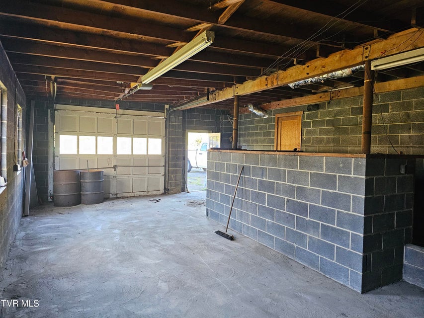 Photo #45: 5239 Us Hwy 421 