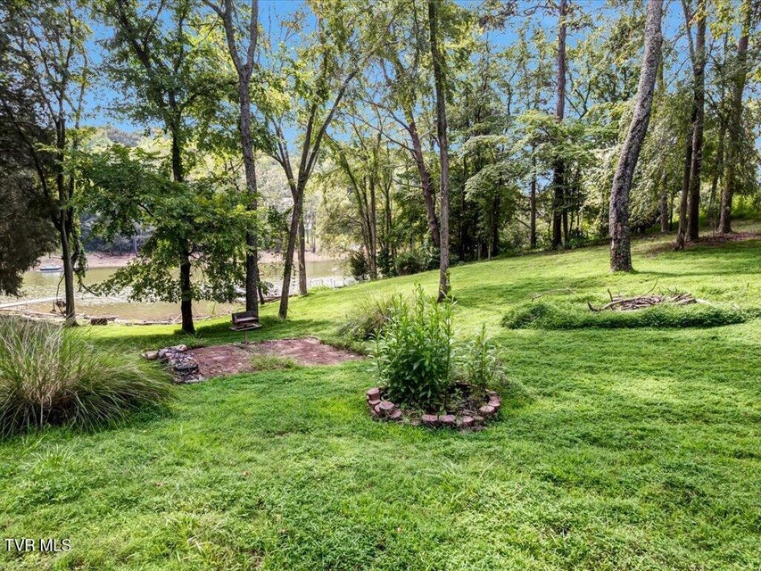 Photo #42: 1721 Taskigi Court