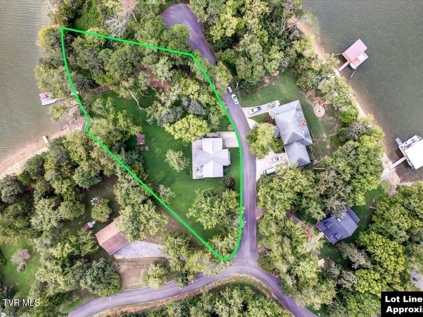 Photo #48: 1721 Taskigi Court