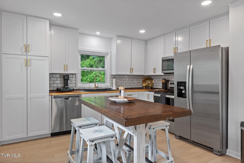 Photo #6: 2505 Roxford Drive