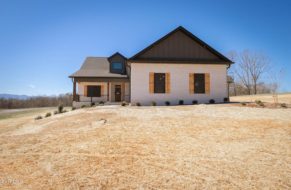 Photo #4: 294 River Pointe Drive