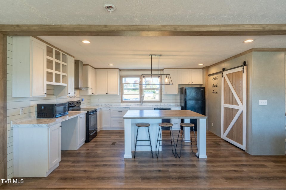 Photo #2: 395 Ebenezer Loop