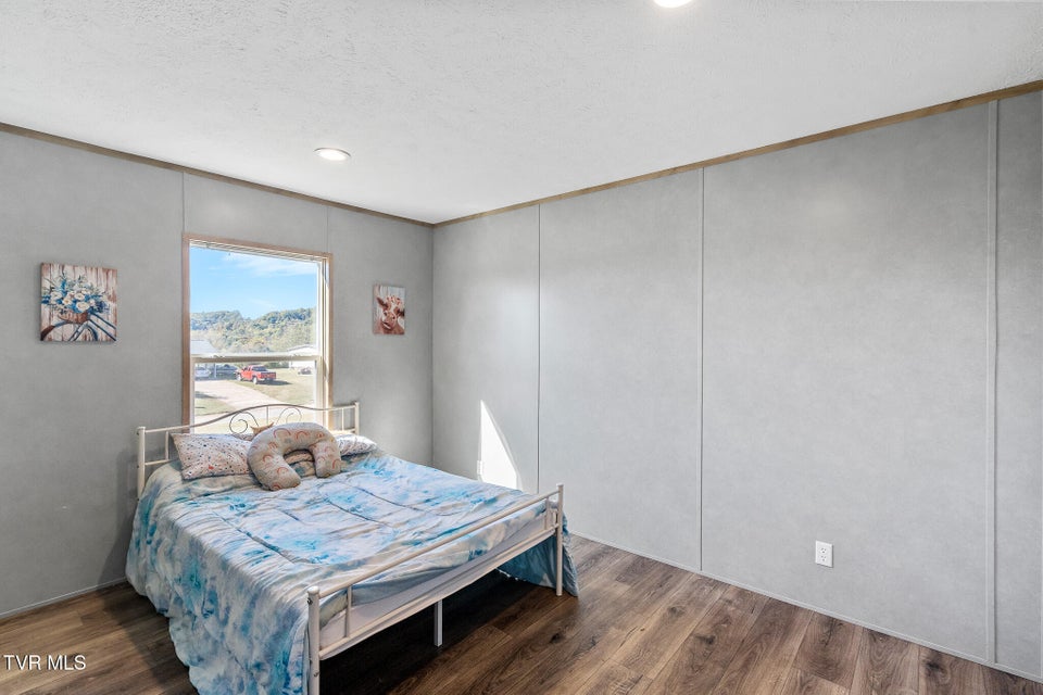 Photo #15: 395 Ebenezer Loop