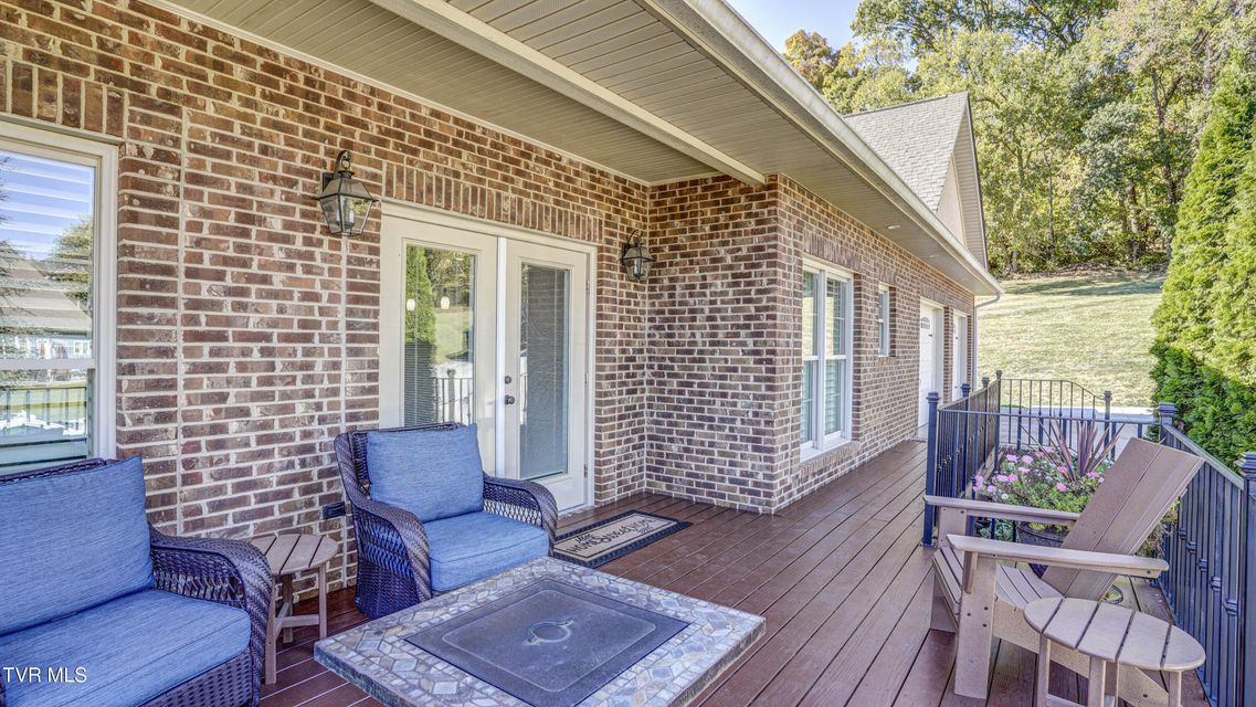 Photo #13: 4 Periwinkle Court