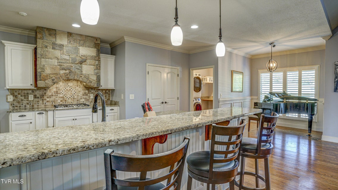 Photo #35: 4 Periwinkle Court