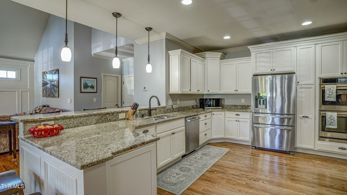 Photo #39: 4 Periwinkle Court