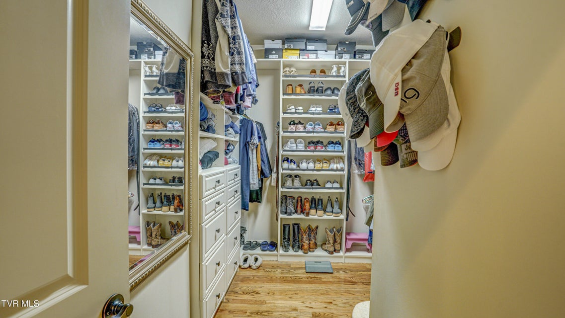 Photo #59: 4 Periwinkle Court