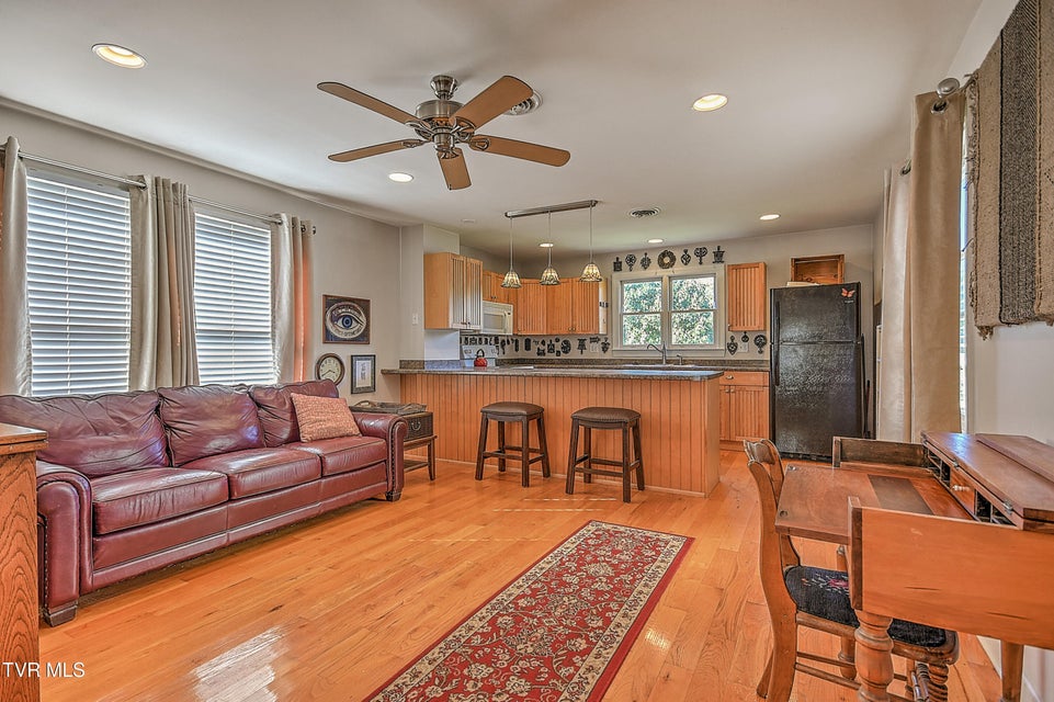 Photo #26: 3389 Highway 126 