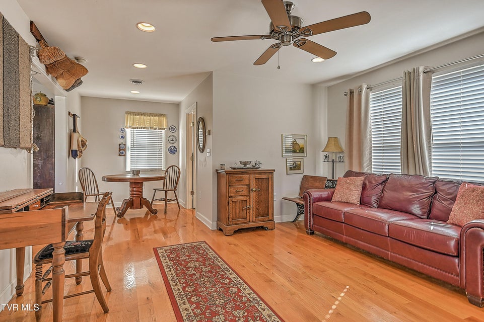 Photo #29: 3389 Highway 126 