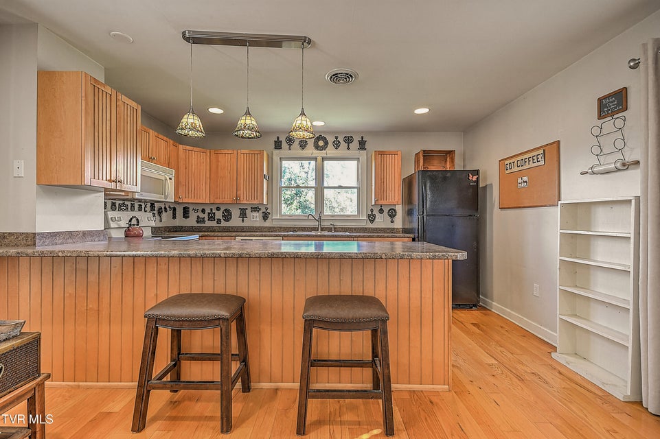 Photo #31: 3389 Highway 126 