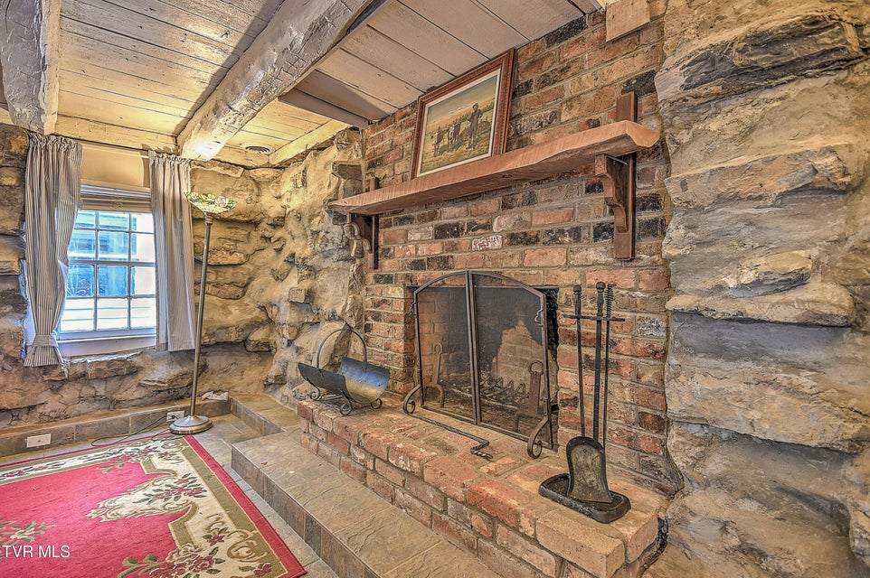 Photo #47: 3389 Highway 126 