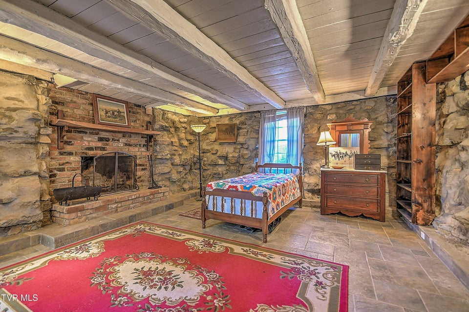 Photo #49: 3389 Highway 126 