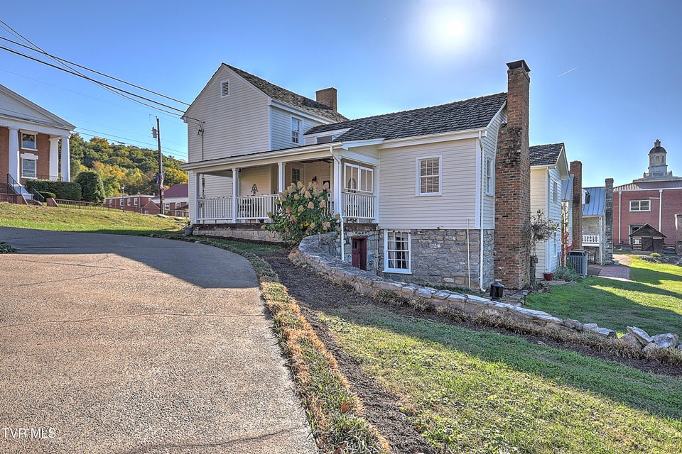 Photo #62: 3389 Highway 126 