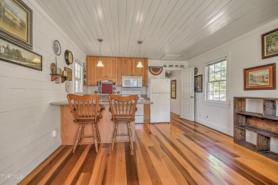 Photo #72: 3389 Highway 126 